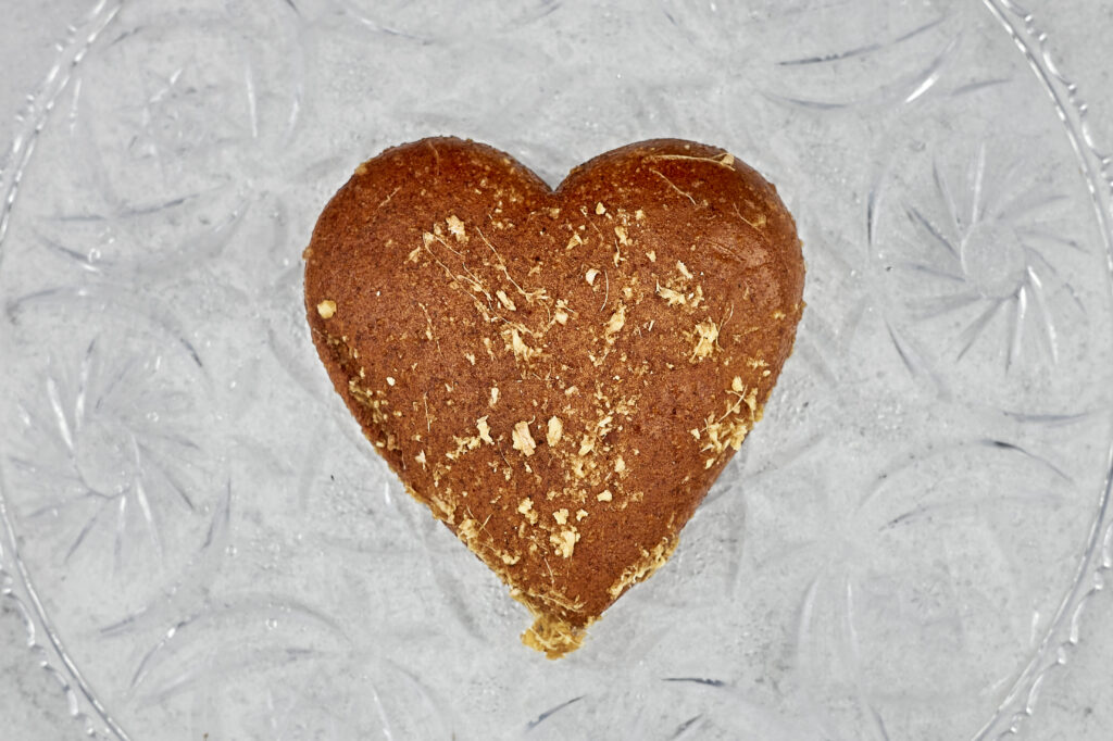 Dinkel Lebkuchen Herz mit Ingwer Glasur